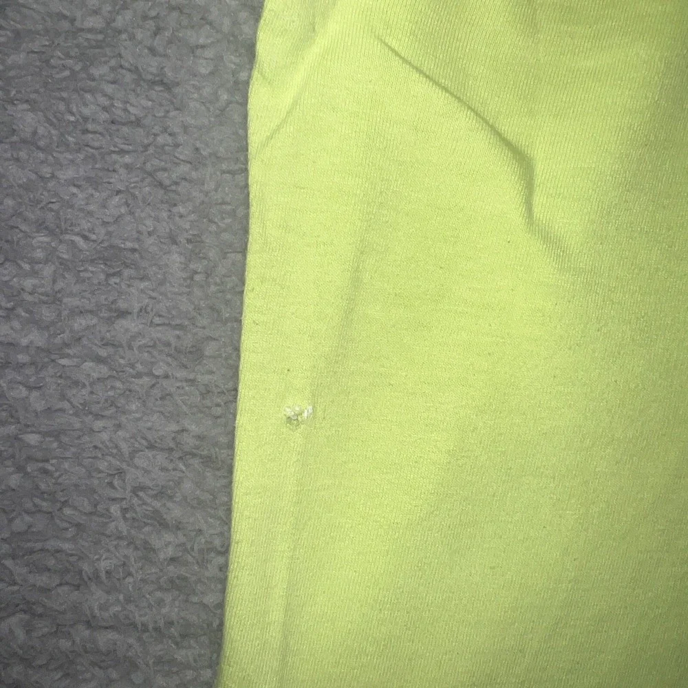 VTG Donald Duck Disney T Shirt Men's Size L Green Pocket Tee 90s S/S Mickey & Co